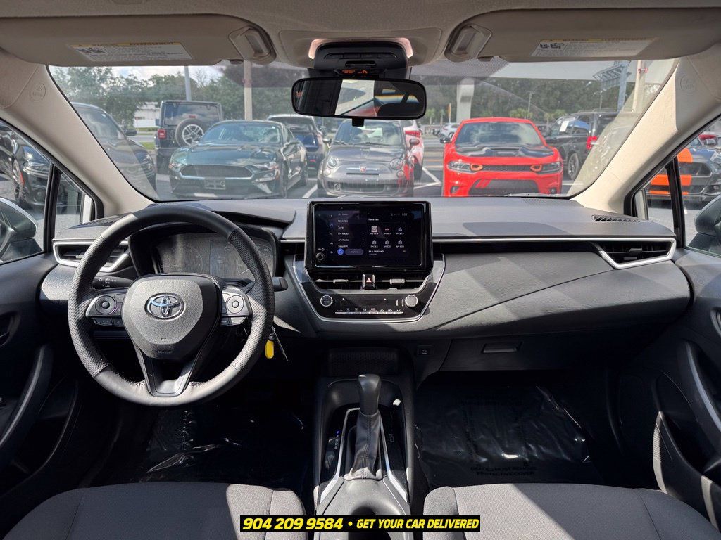 Used 2023 Toyota Corolla LE FWD image 37