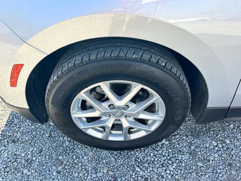 Used 2022 Chevrolet Equinox LT image 21