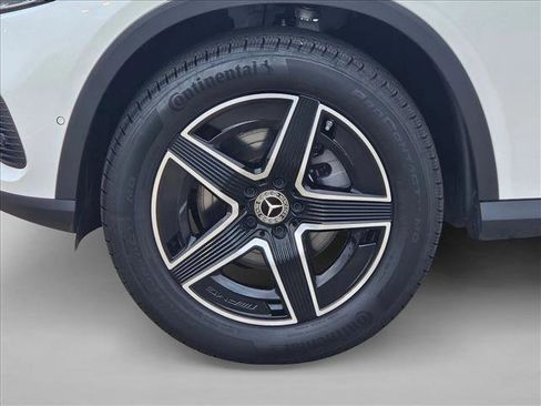 Certified 2026 Mercedes-Benz GLC 300 image 23