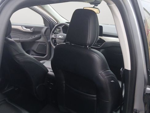 Used 2021 Ford Escape SEL image 24