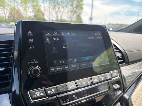 Certified 2024 Honda Odyssey Elite image 30