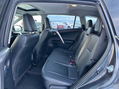 Used 2017 Toyota RAV4 Limited image 16