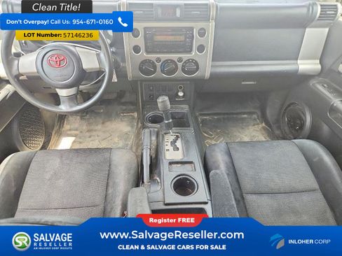 Used 2010 Toyota FJ Cruiser 2WD image 11