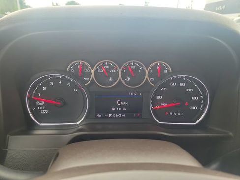 Used 2019 Chevrolet Silverado 1500 LT w/ All-Star Edition RWD image 18