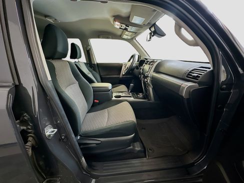 Used 2024 Toyota 4Runner SR5 image 31