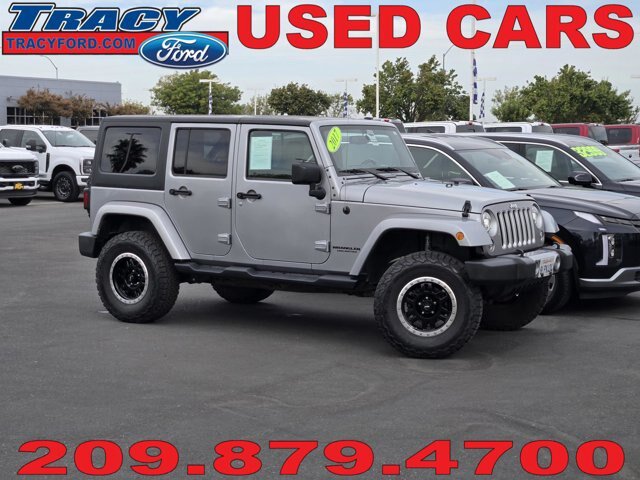 Used 2017 Jeep Wrangler Unlimited Sahara AWD/4WD image 1