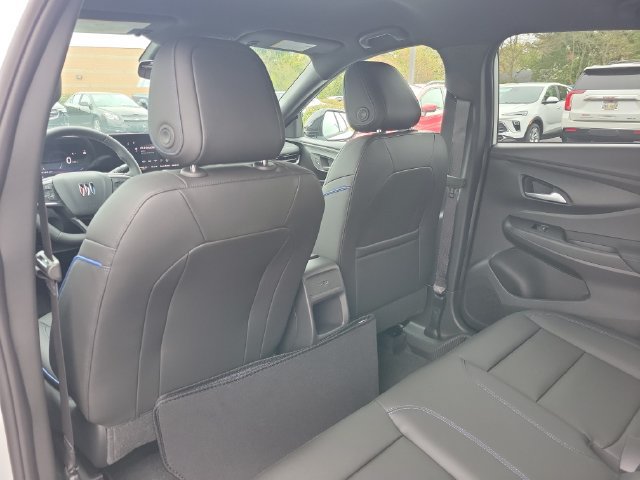 New 2026 Buick Envista Sport Touring w/ Convenience I Package FWD image 10