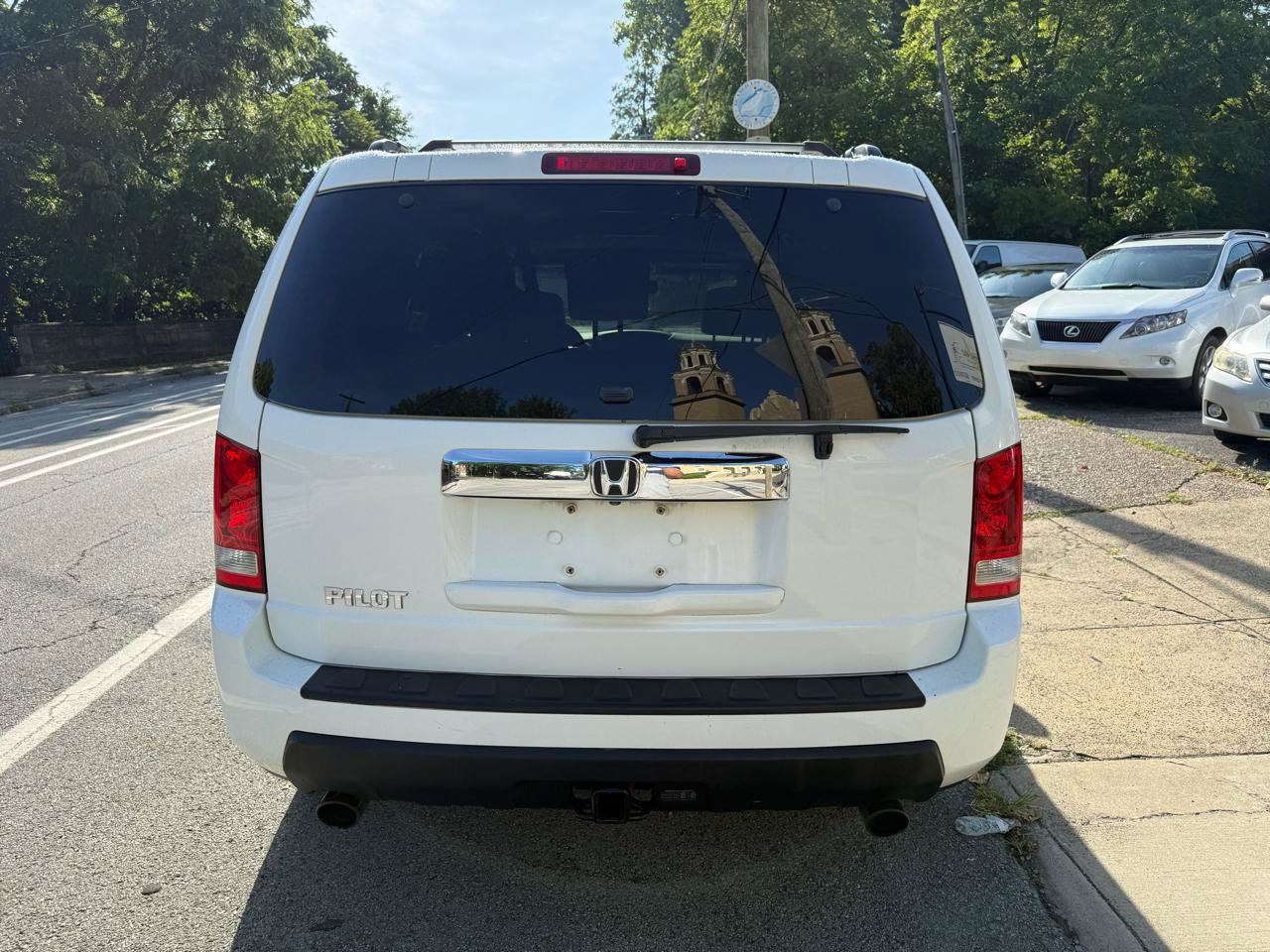 Used 2010 Honda Pilot EX-L image 4