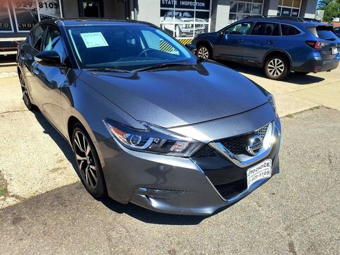 Used 2018 Nissan Maxima 3.5 SV image 21