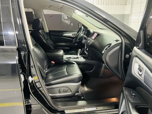 Used 2018 Nissan Pathfinder SL w/ Midnight Edition Package image 36