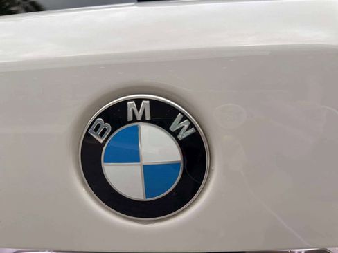 Used 2024 BMW X5 sDrive40i w/ M Sport Package image 32