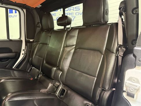 Used 2021 Jeep Gladiator Mojave image 25