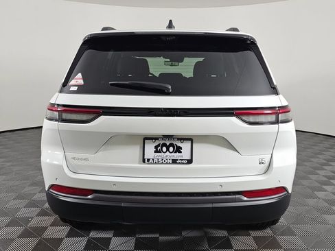 New 2026 Jeep Grand Cherokee Limited AWD/4WD image 5