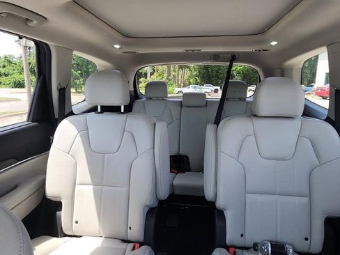 Used 2024 Kia Telluride SX AWD/4WD image 9