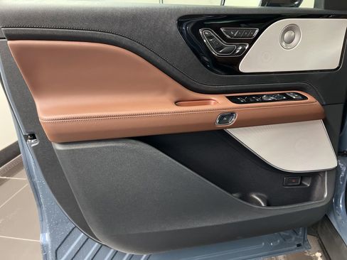 New 2026 Lincoln Aviator Reserve image 27