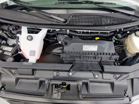 New 2025 GMC Savana 2500 w/ Driver Convenience Package image 18