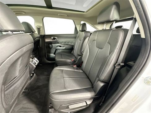 Used 2022 Kia Sorento SX image 4
