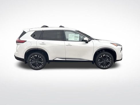 New 2026 Nissan Rogue Platinum w/ Platinum Premium Package image 5