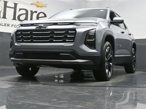 New 2026 Chevrolet Equinox LT image 4