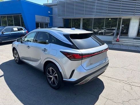 Used 2024 Lexus RX 350 Premium w/ Cold Area Package AWD/4WD image 5
