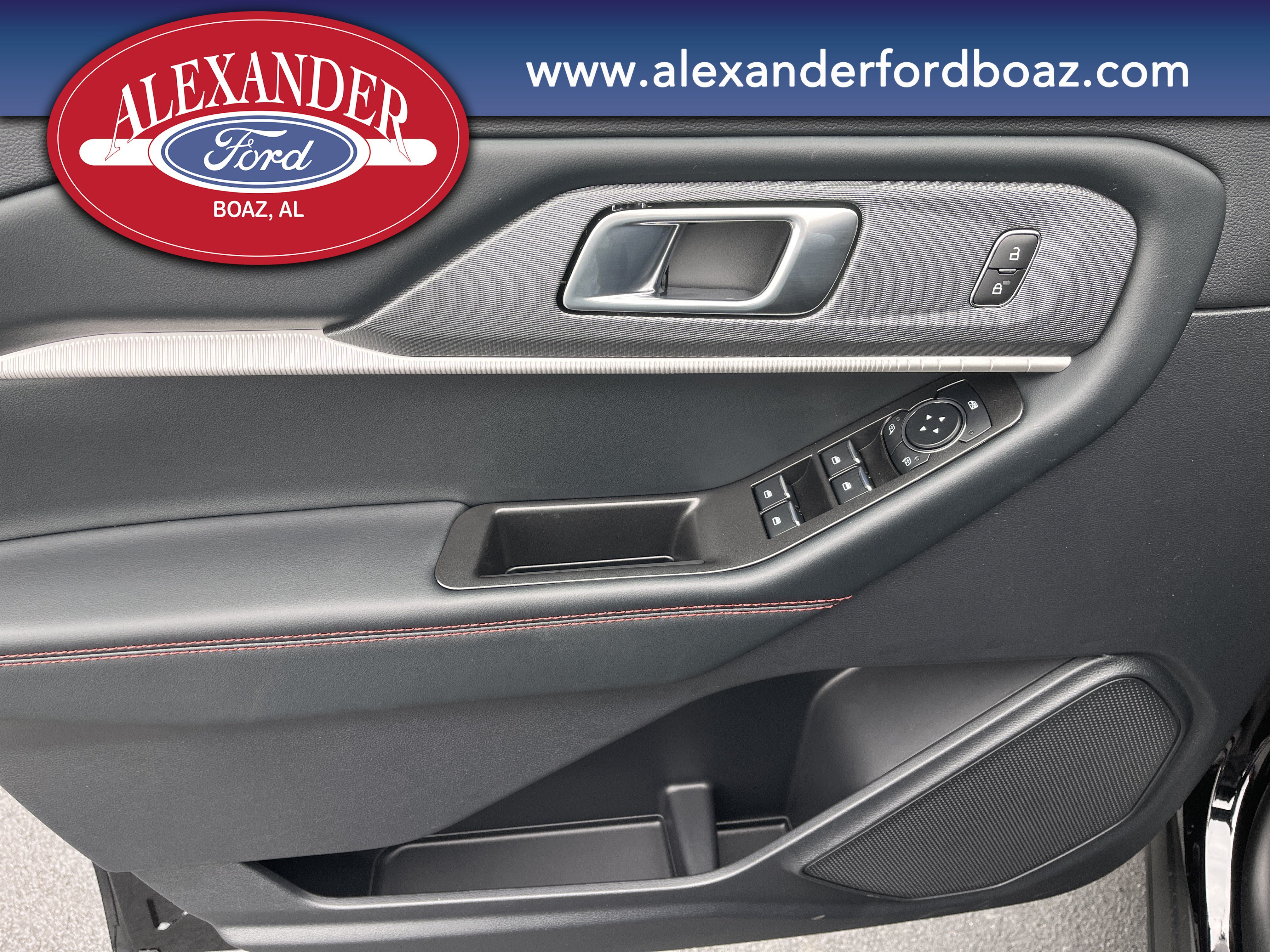 New 2026 Ford Explorer ST-Line RWD image 11