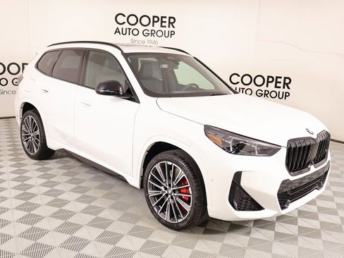 New 2026 BMW X1 xDrive28i w/ Technology Package image 1
