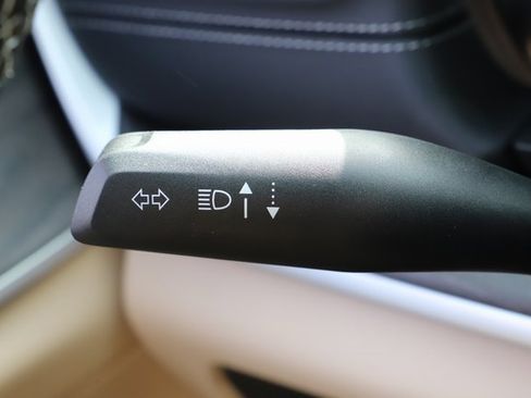 New 2025 Jeep Grand Cherokee Limited image 35