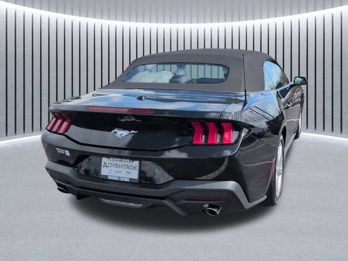 Used 2026 Ford Mustang Premium RWD image 6