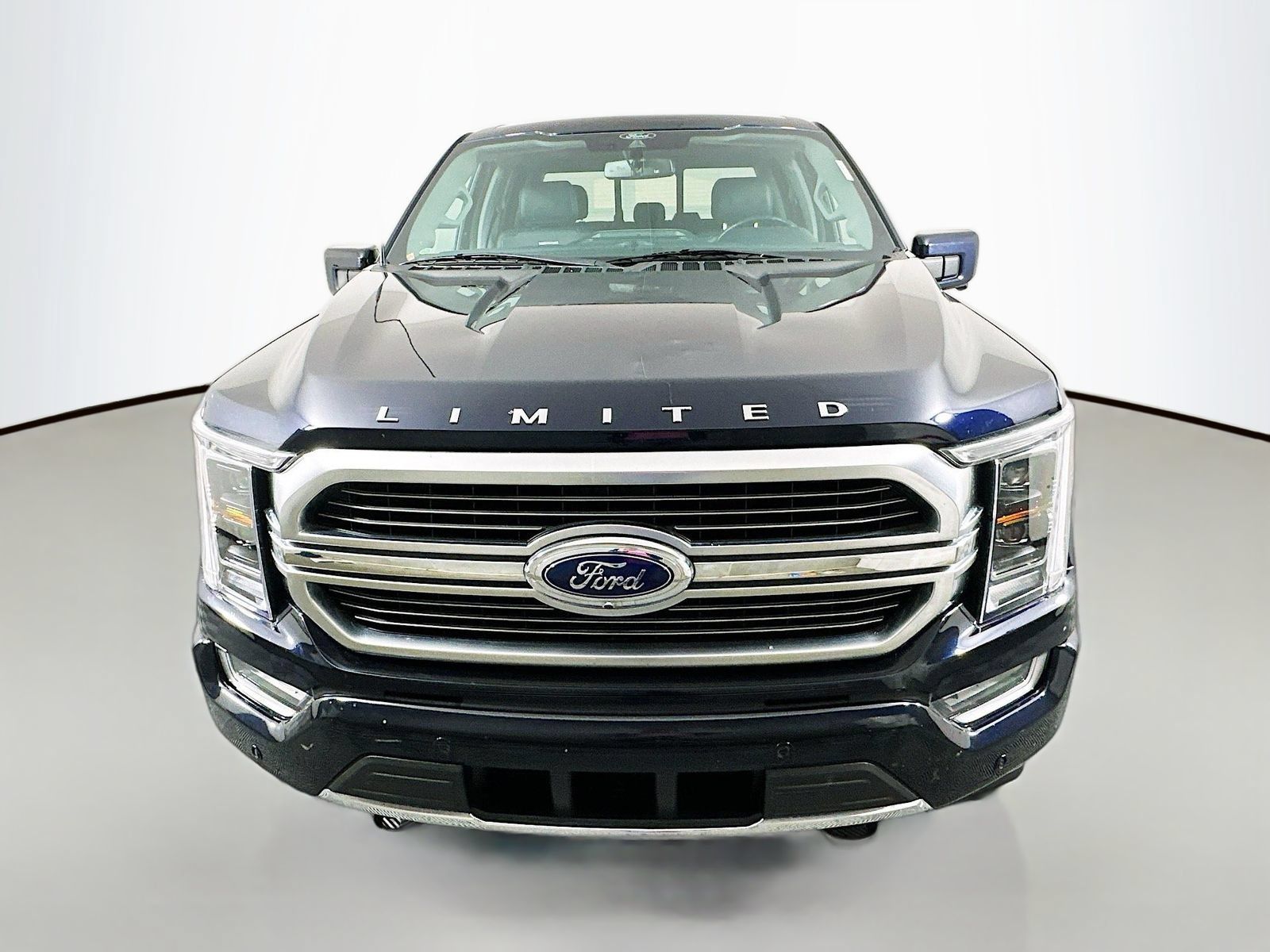 Used 2022 Ford F150 Limited AWD/4WD image 2