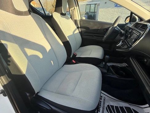 Used 2018 Toyota Prius C One image 14