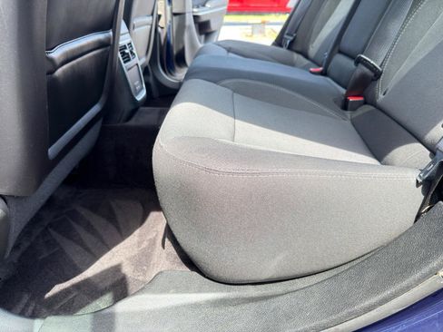 Used 2016 Dodge Charger SE w/ Popular Equipment Group RWD image 25