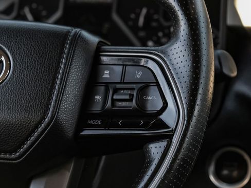 Used 2022 Toyota Tundra SR5 image 17