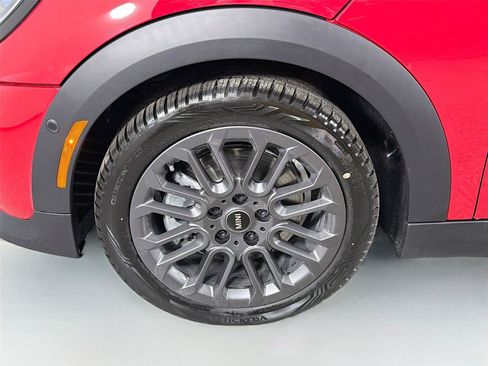 New 2026 MINI Cooper 2-Door Hardtop FWD image 30