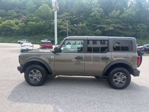 Used 2025 Ford Bronco Big Bend AWD/4WD image 2