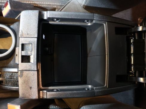 Used 2014 Jeep Wrangler Unlimited Rubicon w/ Connectivity Group image 30