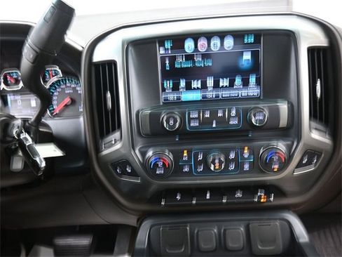 Used 2018 Chevrolet Silverado 1500 LTZ w/ Sport Package image 10