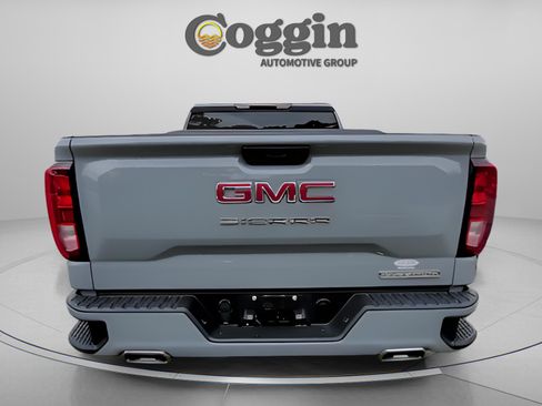 Used 2024 GMC Sierra 1500 Elevation image 13