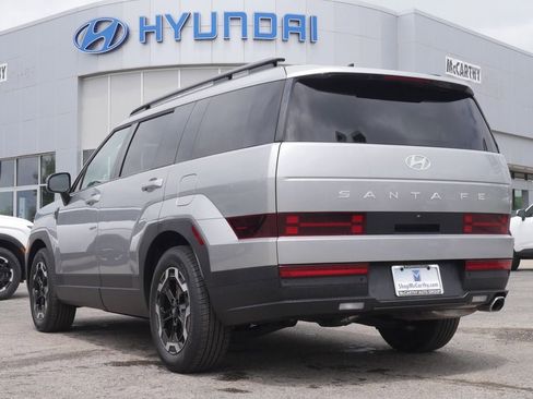 Used 2025 Hyundai Santa Fe SEL FWD image 15