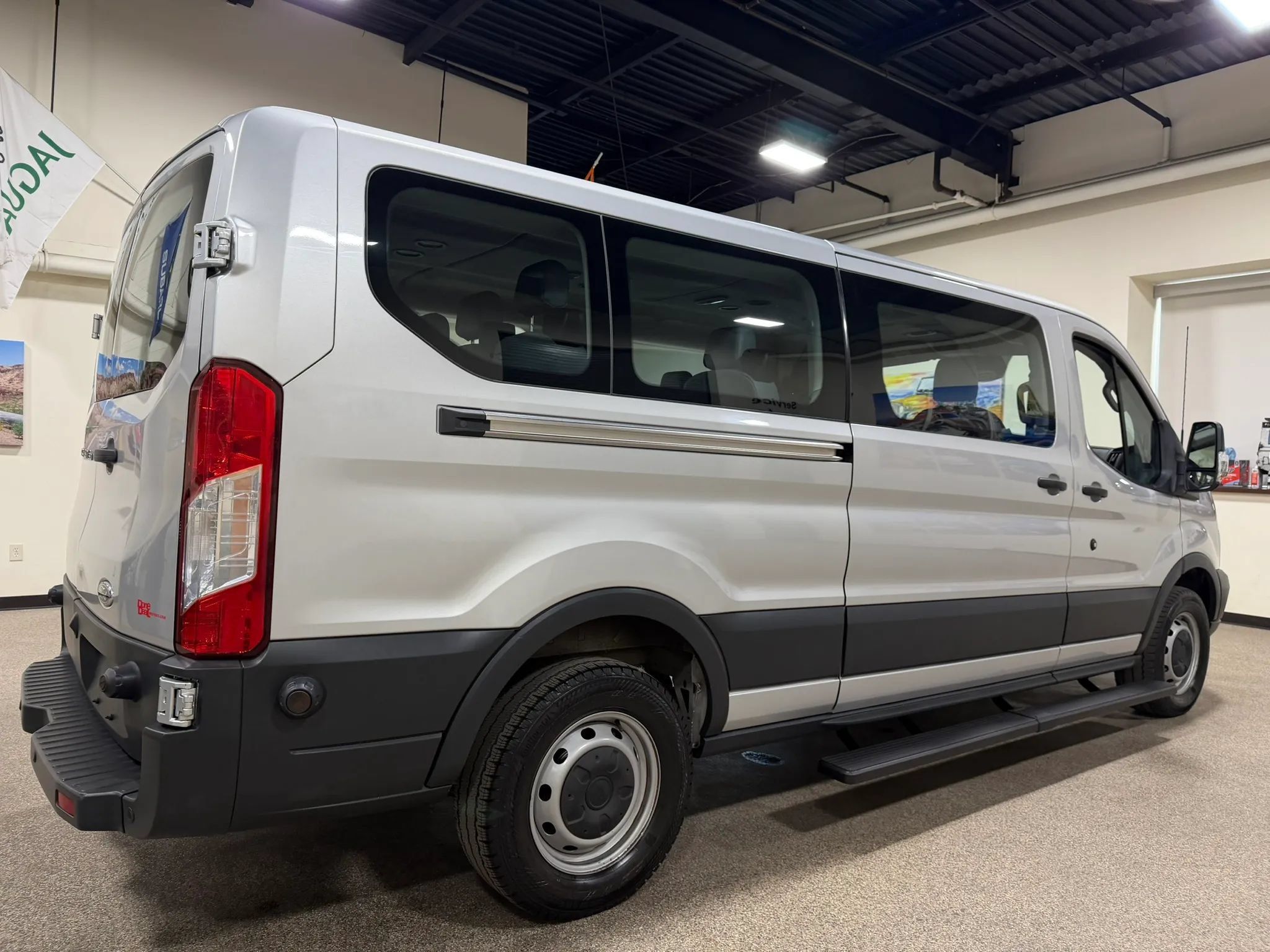 Used 2018 Ford Transit 350 XL RWD image 16