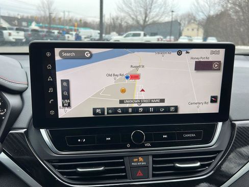 Used 2024 Nissan Altima 2.5 SR w/ SR Premium Package image 10