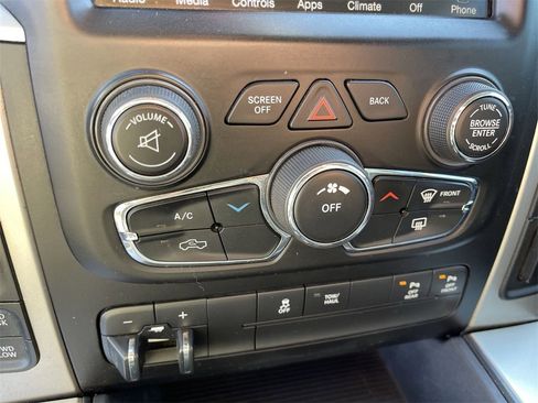 Used 2016 RAM 1500 Outdoorsman image 18