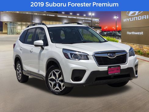 Used 2019 Subaru Forester Premium w/ Popular Package #1 AWD/4WD image 1