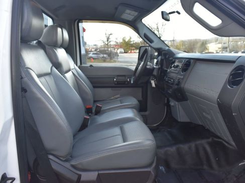 Used 2013 Ford F250 XL w/ PWR Equipment Group image 27