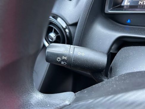 Used 2017 Toyota Yaris iA image 20