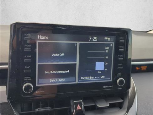 Used 2022 Toyota Corolla LE FWD image 17