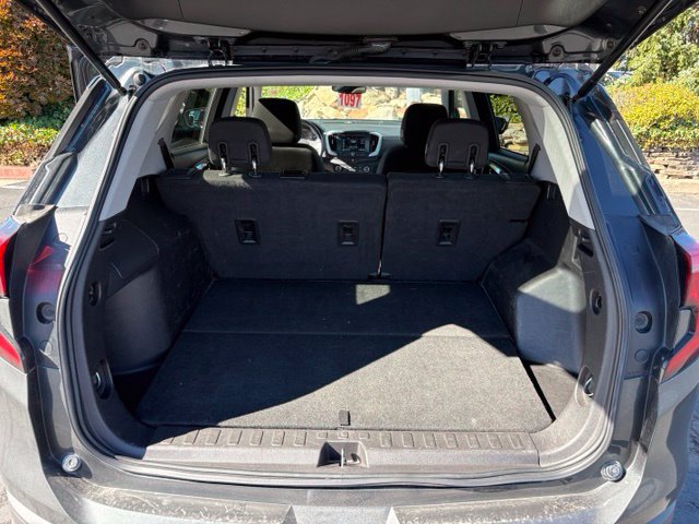 Used 2018 GMC Terrain SLE FWD image 9