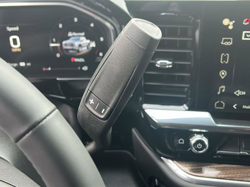 New 2026 GMC Sierra 1500 Elevation image 27