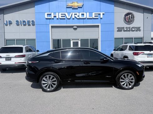 Used 2024 Buick Envista Avenir FWD image 8
