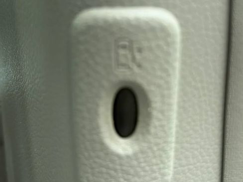 Used 2012 Nissan Quest SL w/ Bose Pkg FWD image 33