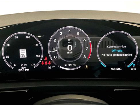 New 2026 Porsche Cayenne Coupe image 17